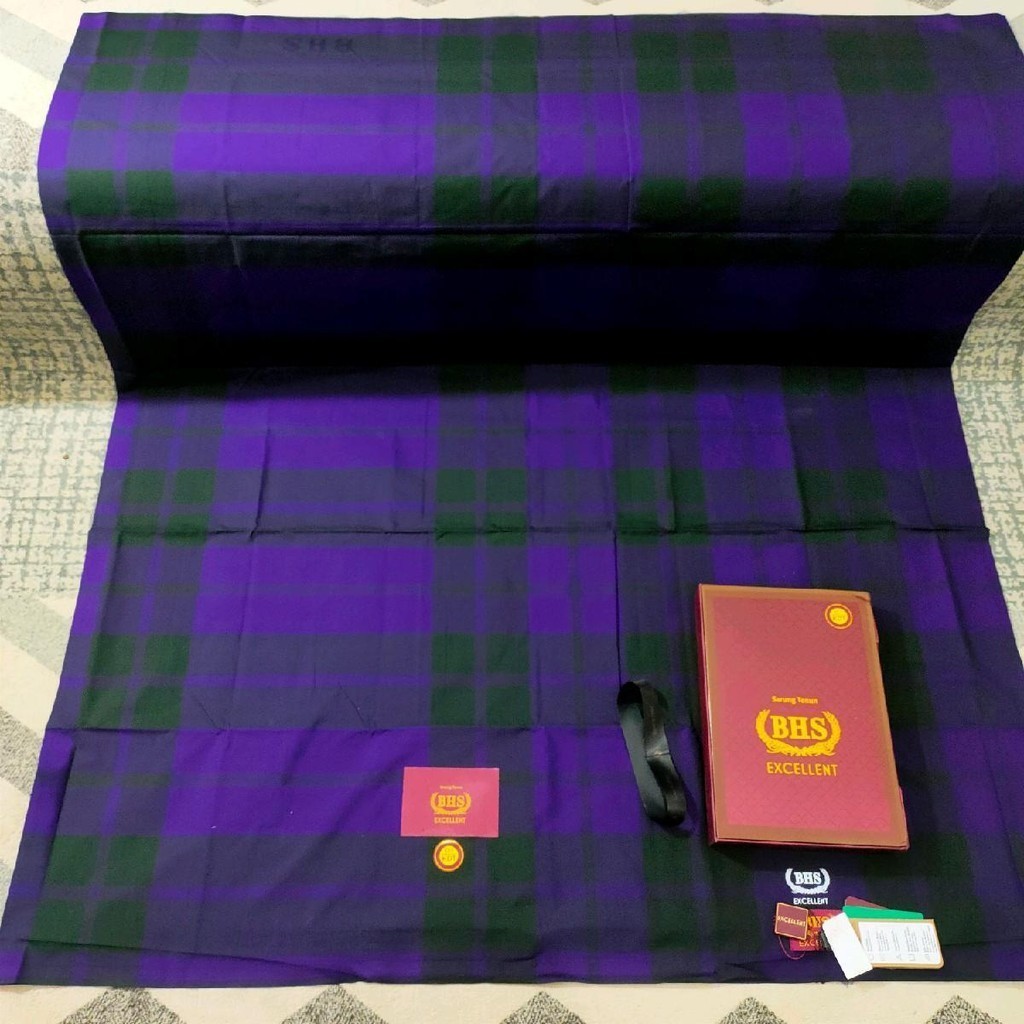 BHS Excellent E51 KDT Sandur Gold Sarung Pria Motif Kotak Bahan Berkualitas Ukuran 125x105 cm