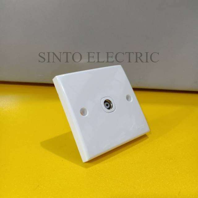 SCHNEIDER S-Classic Outlet TV