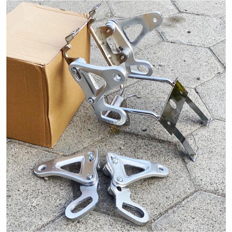 Kupingan lampu depan ninja ss/BREKET KUPINGAN LAMPU NINJA SS MODEL CNC RACING BAHAN ALUMUNIUM 1 SET 