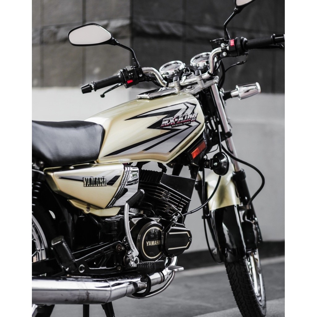 lis body/ striping /stiker + Emblem Tangki yamaha RX King new 2002 gold Limited edition kw super