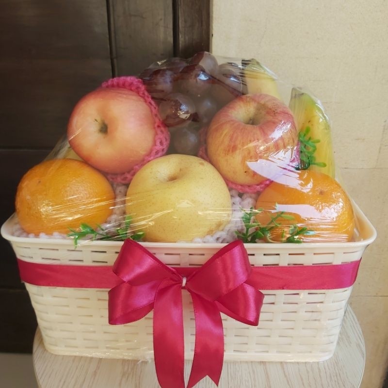 

hampers / parcel / parsel / fruits / parcel buah / parcel hari raya / get well soon hampers