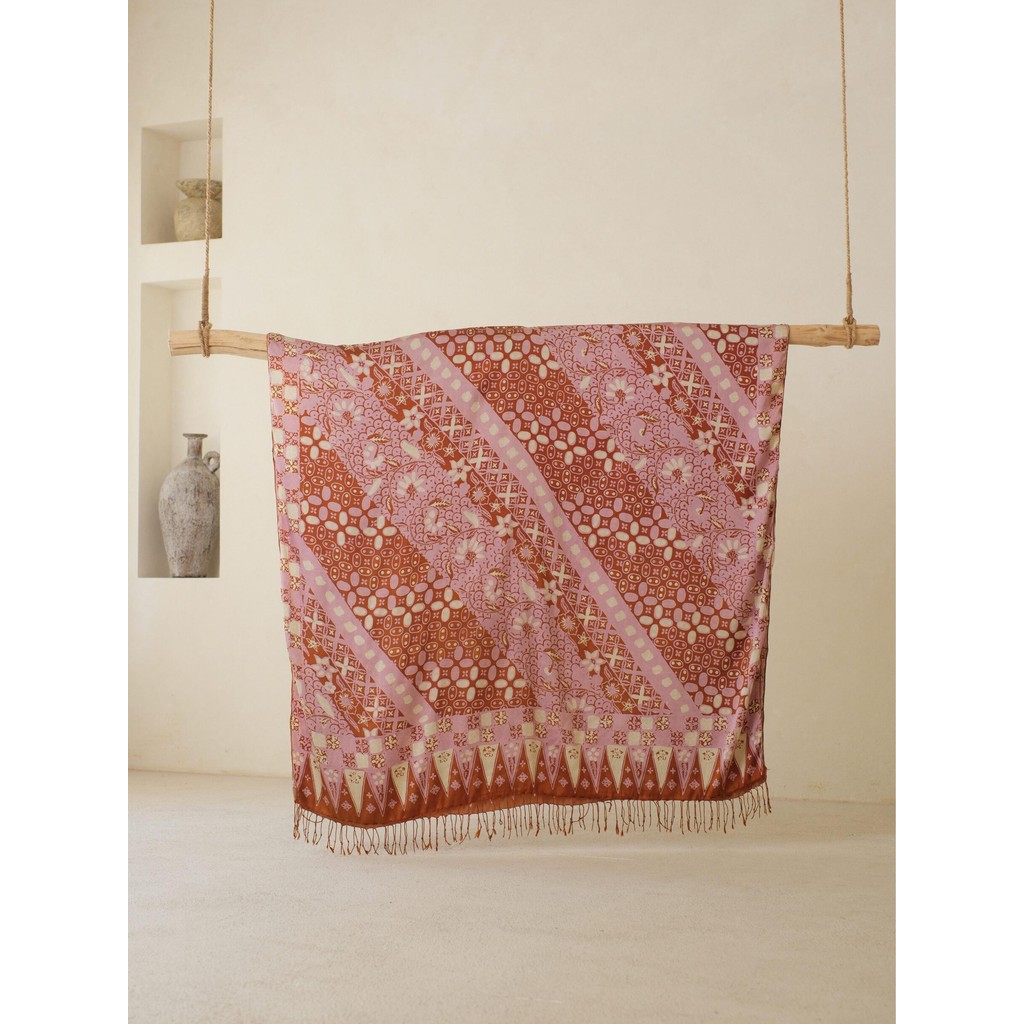 Batik Ratu - Selendang Sutra Batik Tulis - Kawung Sisik - Purple Brown