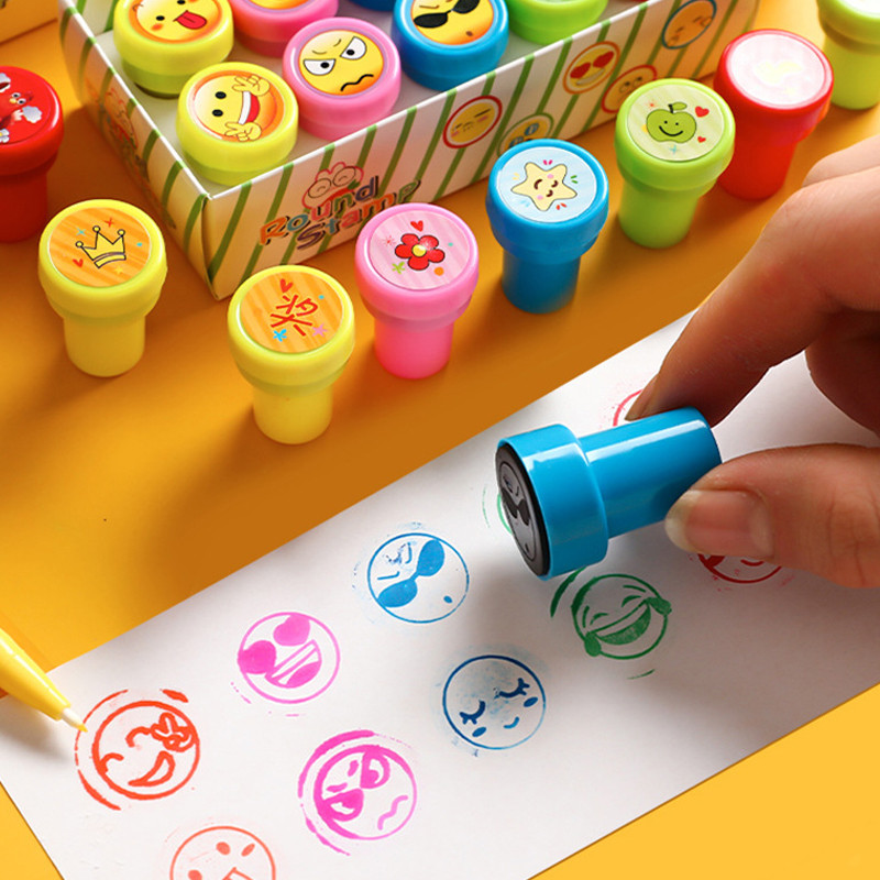 

10pcs Stamps Cartoon Smiley Face Kids Self-ink Stamps Children Toy for Scrapbooking Seal Stamper DIY Painting Photo Album Decor