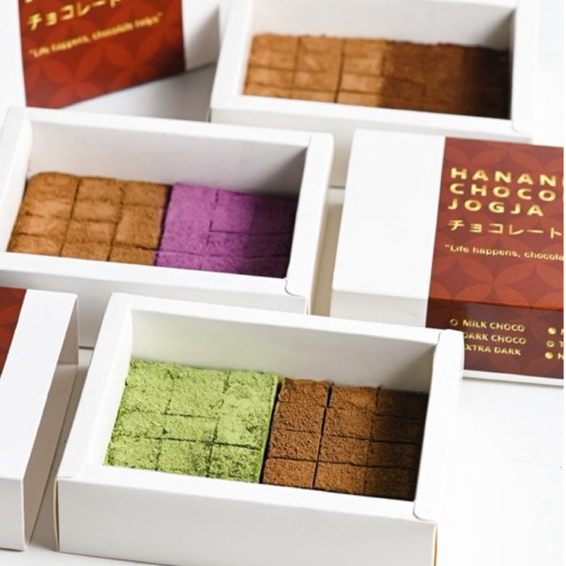 

WAJIB BACA DESKRIPSI!! Hanania Chocolate Jogja - Long box (2 Rasa/36pcs)