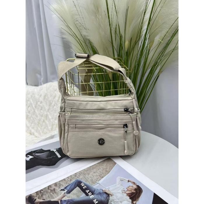 New CHIBAO Tas Selempang Wanita CB 9582-SF + Free Dustbag - Putih Susu, CB 9582-SF