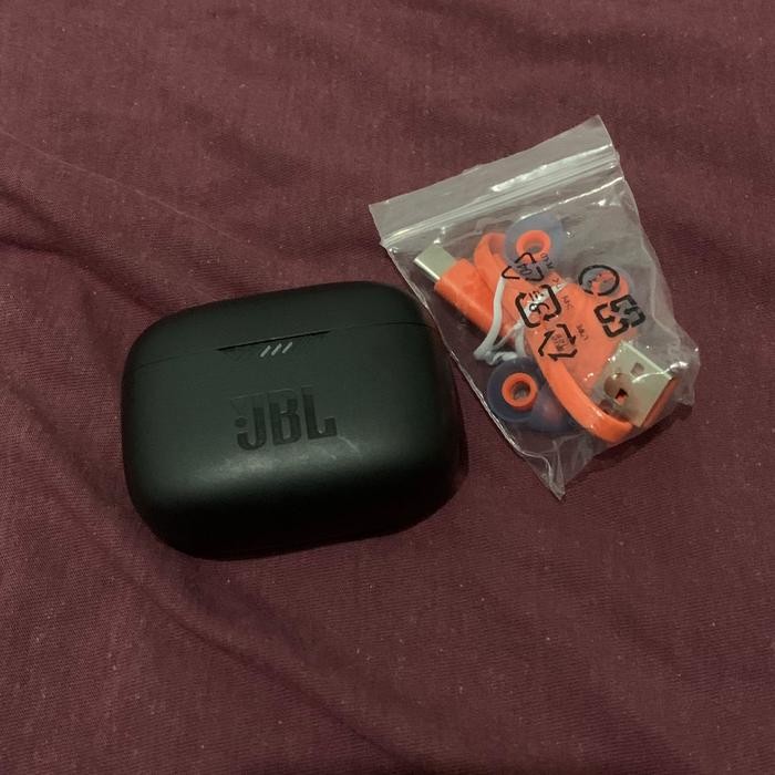 Promo JBL Tune 230 Noise Cancelling Wireless TWS Preloved Like New - Hitam Tanpa Dus
