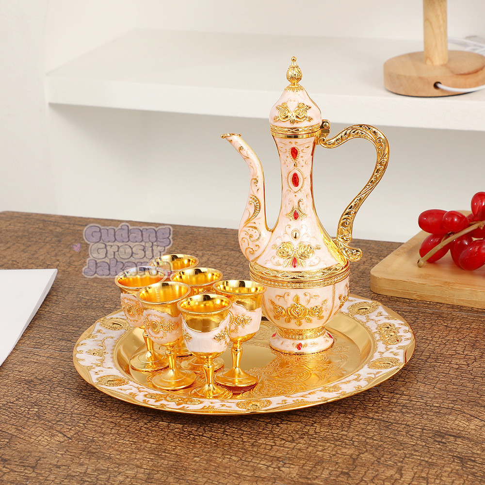 Set Gelas Anggur Eropa 8pcs Desain Antik Emas Teko & Gelas Aladin Mewah untuk Minuman Arab/Turki