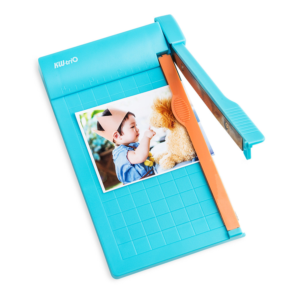 

KW-triO Mini Paper Trimmer Guillotine Cutter 6 Inch Cut Length Desktop Paper Cutting Machine with Security Cutter Head for Paper