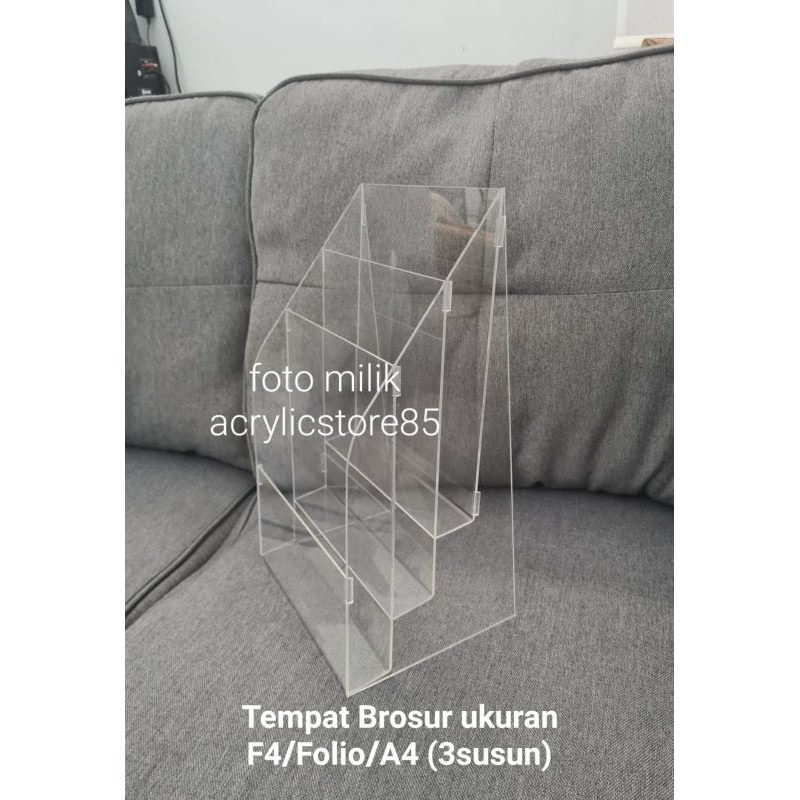 

Acrylic XT, Tempat Brosur ukuran F4/Folio/A4 (3susun)
