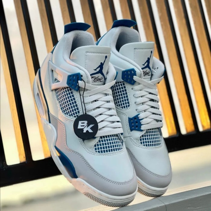 AIR JORDAN 4 MILITARY BLUE