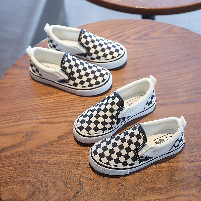 

Kid Canvas Shoe 2024 New Checkered Fashion Child Board Shoe Boy Girl Brand Design Sneakers Baby Children Flats Zapatillas Tenis