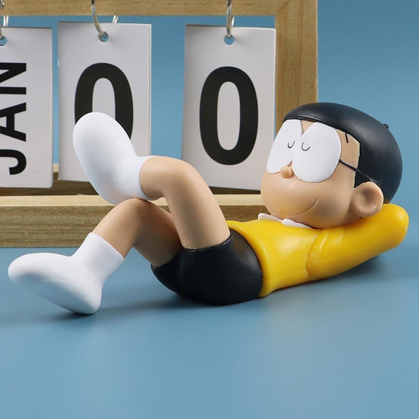 Action Figure Doraemon Sleeping Nobita Tiduran Doraemon Figure Panjang