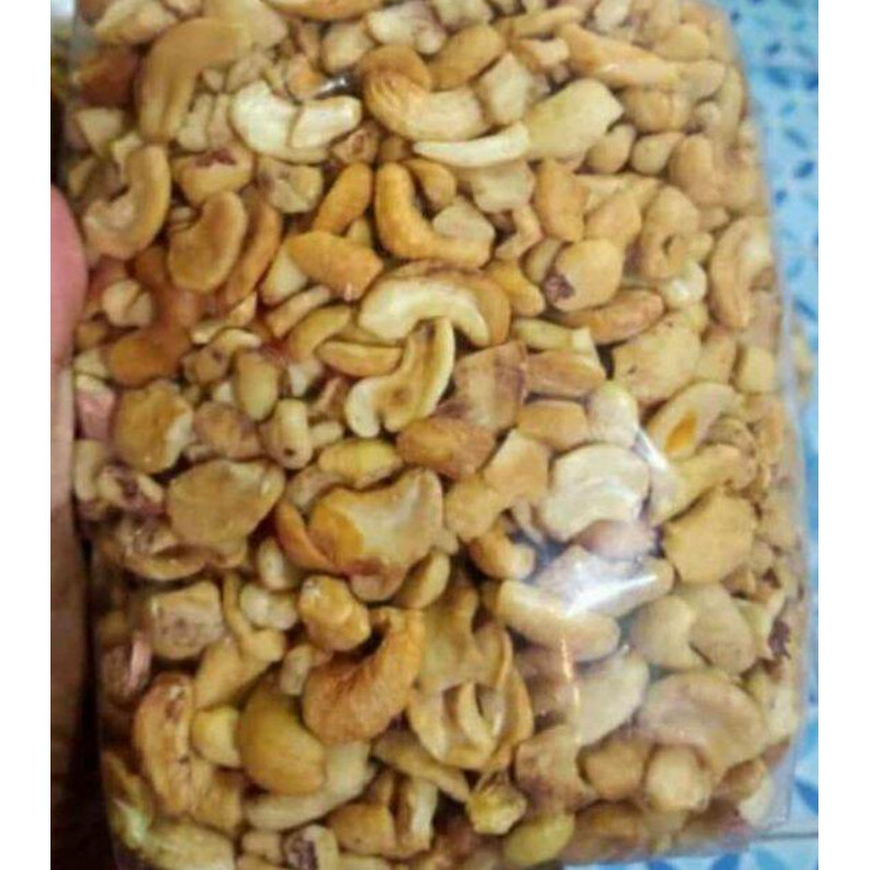 

Best Seller Kacang Mede Asin/Kacang Mede Original Matang Belah Dua 1KG - PATAHAN MATANG