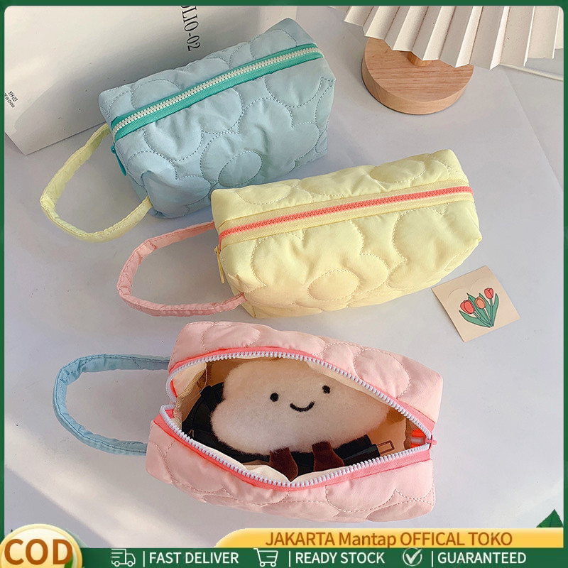 

Tas Kosmetik Puffy Bloom Pouch Makeup Dompet Kotak Pensil Pouch Kosmetik Lucu Warna Macaroon Bulu Bentuk Bantal Kotak Cute Pillow Make Up