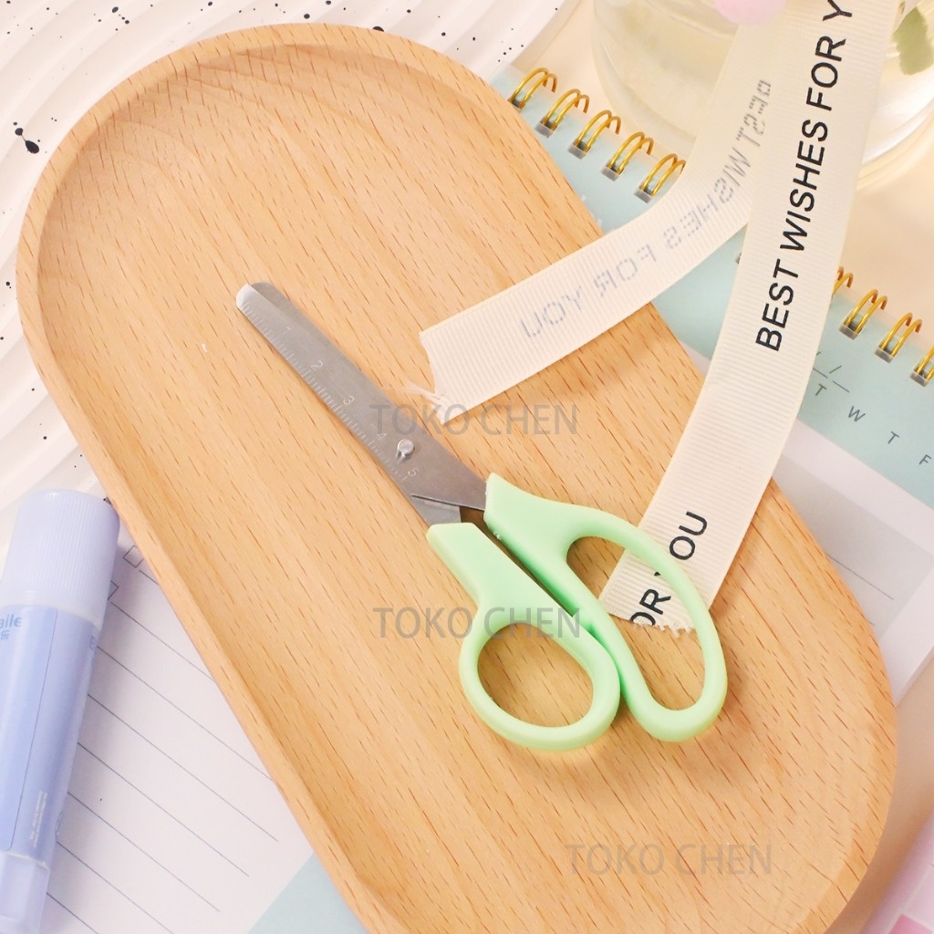 

XIDA Gunting Stainlees Steel Pemotong Tajam Kain Kertas Serbaguna