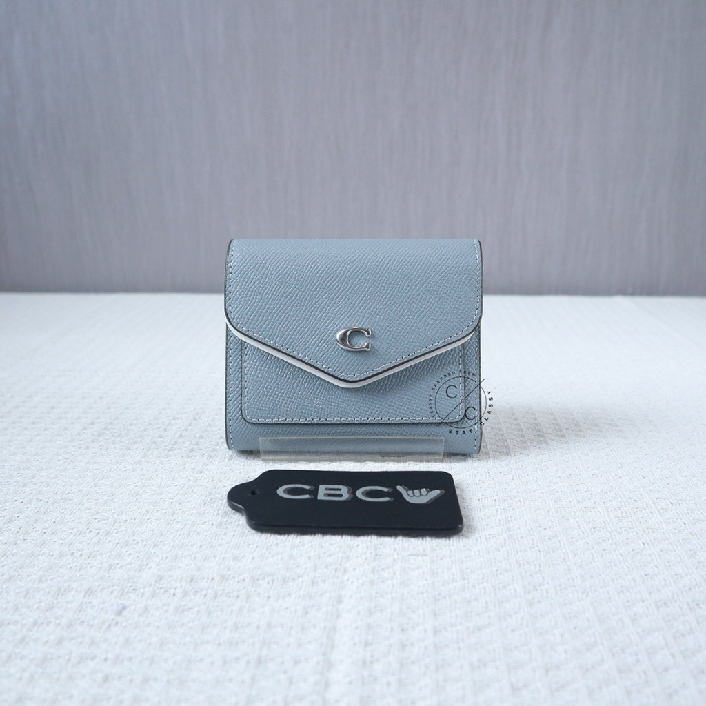 (READY ORI NEW) Coach Wyn Leather Small Wallet Grey Blue