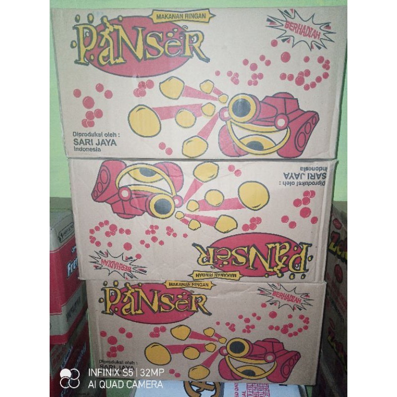 

Chiki Panser Berhadiah 1 Dus Isi 40 Bungkus