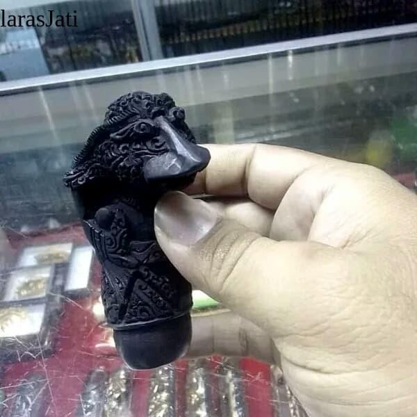 

Koleksi Gagang Keris Ukiran Bahan Kayu Sawo Stok Terbatas laris manis pasti murah