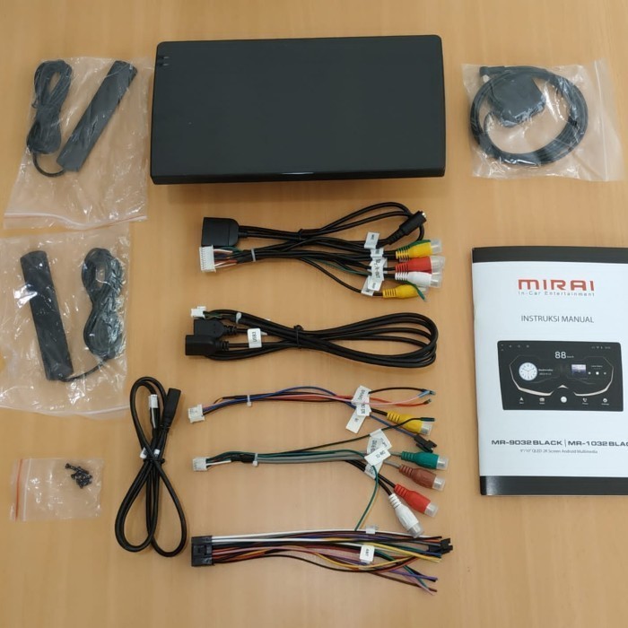 Head Unit Mirai MR-1032 Black Z Series Ram 8/128 GB / HEAD UNIT ANDROID MIRAI BLACK Z SERIES / HEAD 