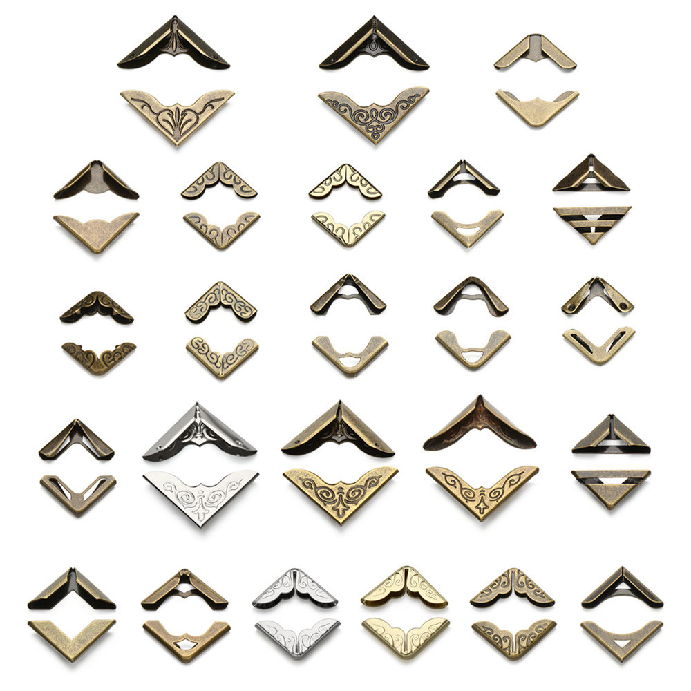 

4Pcs DIY Decoration Menus Cover Metal Corners Scrapbook Accessories Photo Albums Book Corner Protector