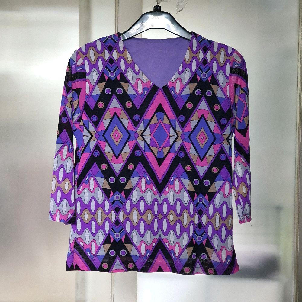D baju wanita blouse blus lengan 3/4 motif grafis warna ungu pink lawas vintage preloved second Atas