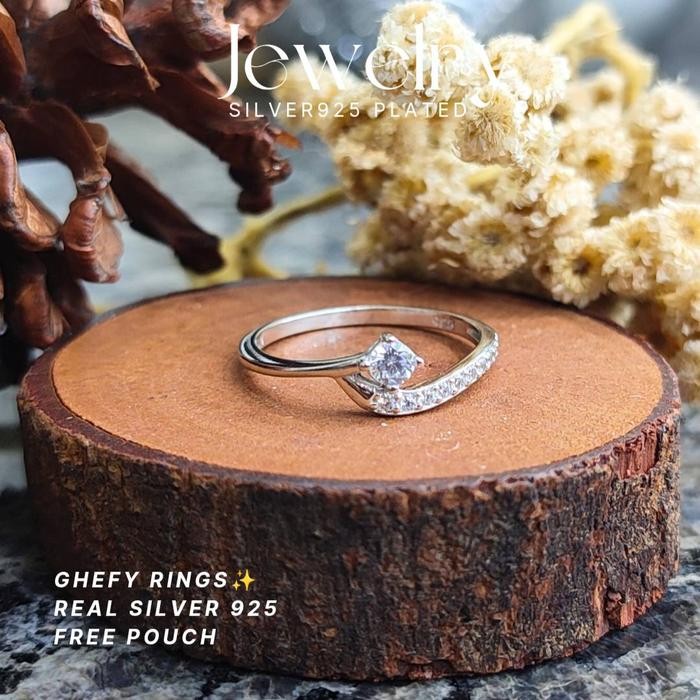 Cincin Wanita Silver 925 Minimalist Sparkle & Leaf Design Ring Sterling Silver 925 CW12 Perhiasan Pe