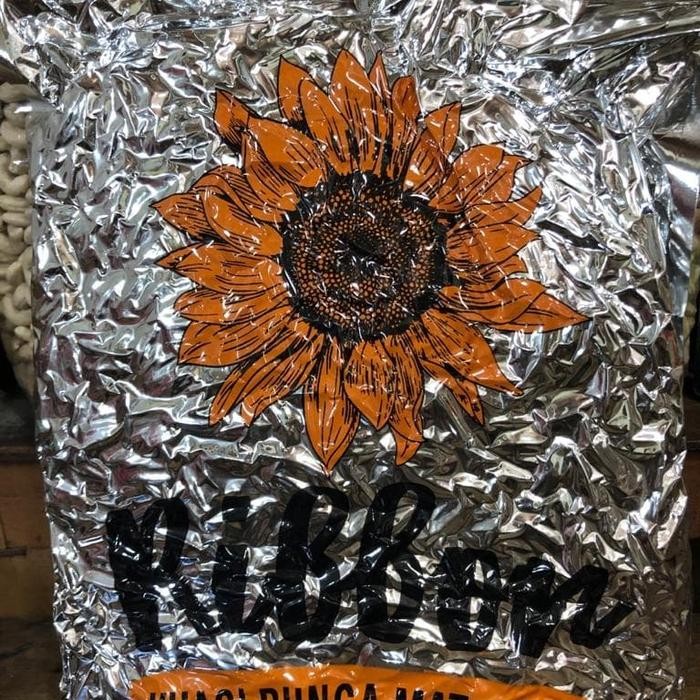 

Kuaci Matahari/Kuaci Bunga Matahari 2Kg