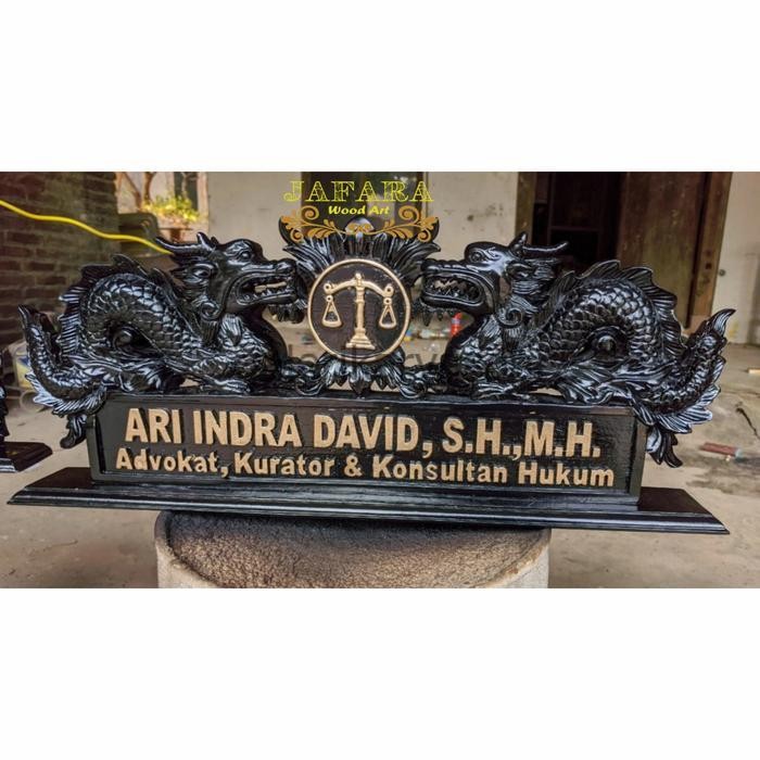 Papan Nama Ukir Kayu Motif Naga, Papan Nama Meja Kantor Naga Kembar