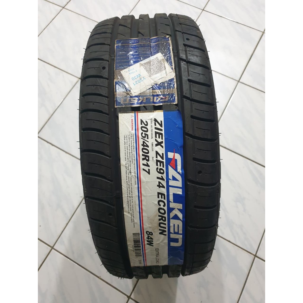 Ban Mobil Ring 17 FALKEN ZIEX 205/40 R17