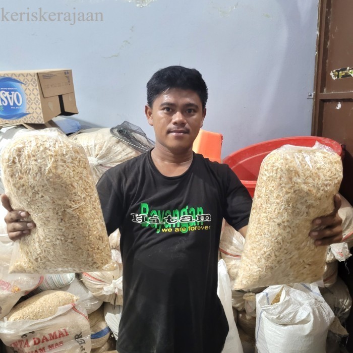 

serbuk kayu 1kg bersih alas hewan murah