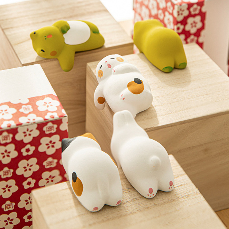 

Computer Screen Monitor Small Ornaments Desktop Doll Cat Rabbit Frog Car Home Decoration Lucky Cat Figurine Home Accessories