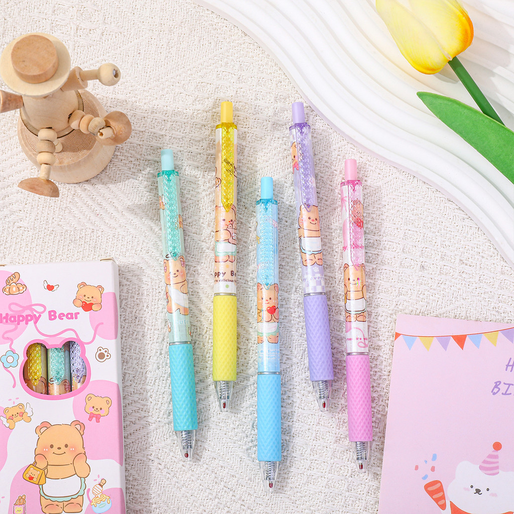 

BEST PEN 1 SET ISI 5 PCS MOTIF BERUANG LUCU KOLEKSI STATIONERY / CHARMING BEAR PEN SET (5PCS)
