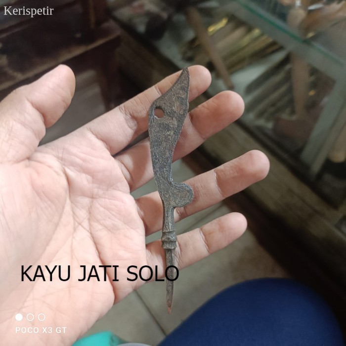 

ajimat kujang sepuh majapahit pamengkang ngulit semangka Antikan KJS61 antik terlaris