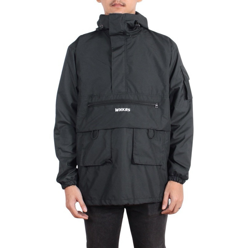 EIGHTEEN JAKET CAGOULE POCKET CORE HITAM WANGKERS