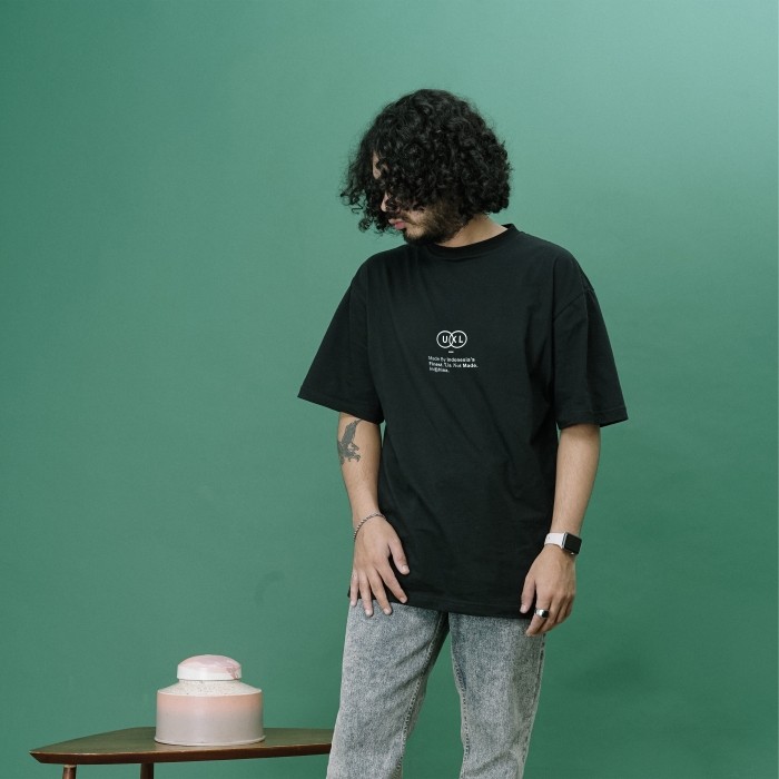 [COD] UNKL347 T-Shirt Hitam Bahan Combed Motif KLOI Kaos Pria Original