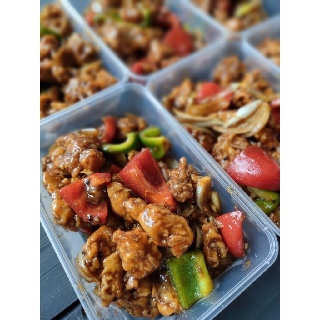 

AYAM LADA HITAM 400gr FROZEN FOOD