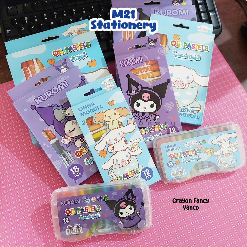 

CRAYON VANCO 12, 18, 24 WARNA / KRAYON KARAKTER ANAK LUCU VIRAL KUROMI LABUBU CINNAMOROLL SANRIO