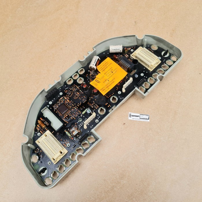 TC99 Mainboard Speedometer BMW E34 520i M20 M50 Non Vanos