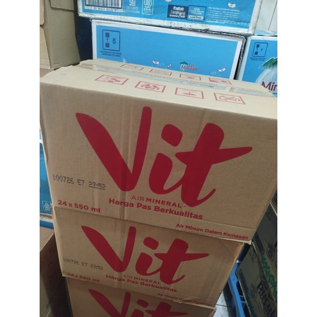 

Vit Air Mineral 550 mL & 1.5L DUS