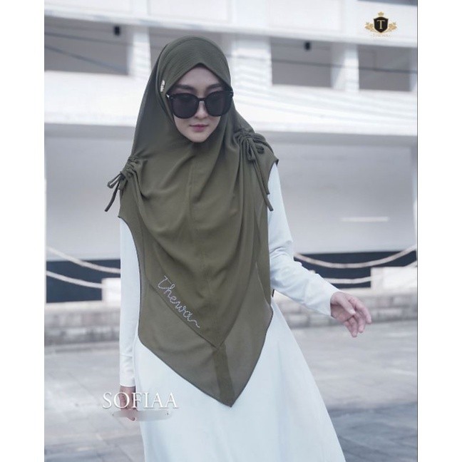 Hijab ceruty premium // khimar sofia thewa hijab // hijab dua layer // jilbab instan // hijab syar'i