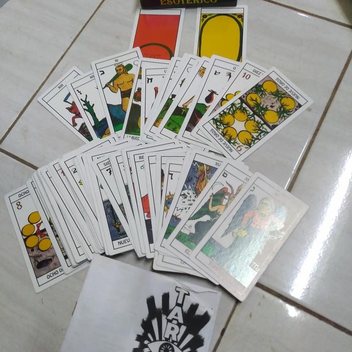 

EL GRAN TAROT ESOTERICO-78 CARTAS A TODO COLOR-A1 GB 4