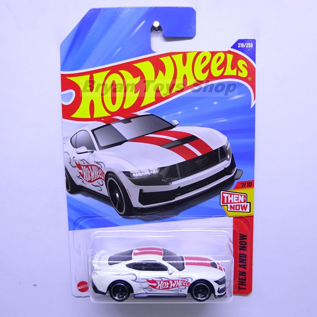 Hot Wheels Ford Mustang Dark Horse Putih Hot Wheels