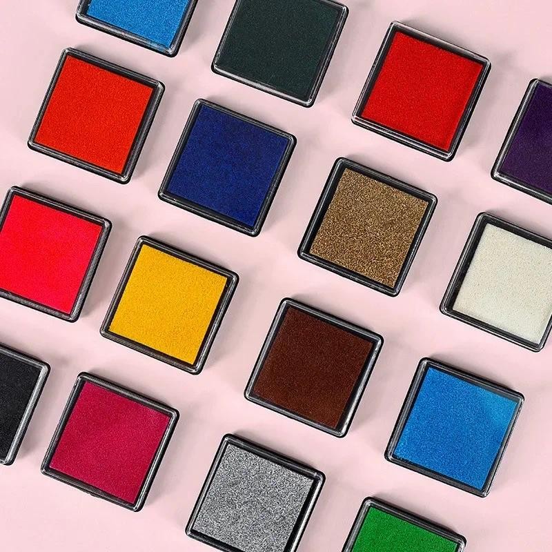 

15 Colors Cute Inkpad Craft Oil Based DIY Ink Pads for Rubber Stamps Fabric Scrapbook Wedding Decor Fingerprint Stamp Pad