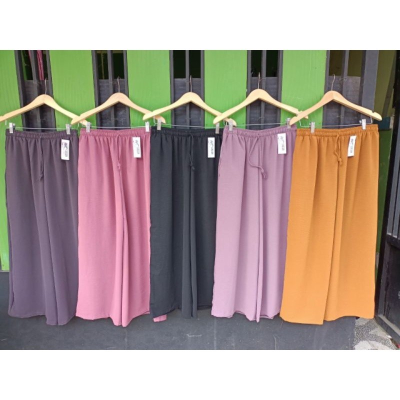 VIKI DAILY Crinkle AIRFLOW PREMIUM  kulot jumbo crinkle AIRFLOW PREMIUM celana wanita viral 2022