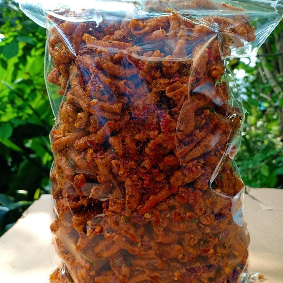 

Kripik USUS AYAM PEDAS 250 GRAM BEST SELLER ( COD ) OYUN KRIUKZZ Alami Crispy Food Snacks