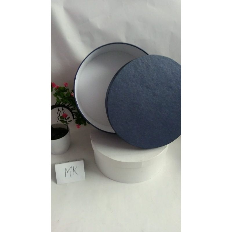 

HARDBOX PREMIUM/ TABUNG 25X10CM/ TABUNG BUAT KADO/ KOTAK LEPAS/ KOTAK KADO/ BOX HAMPERS/ BLOOMBOX MAIKA PACK