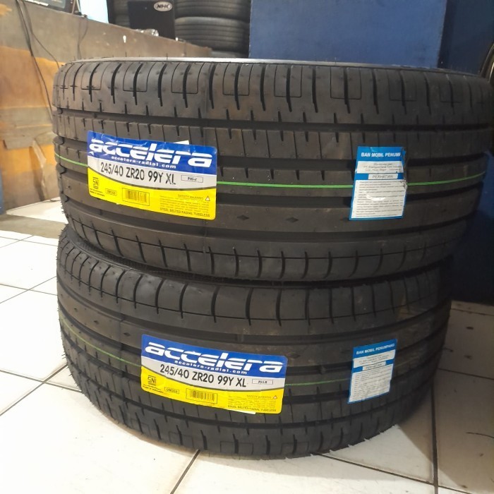 Ban Accelera 245/40 R18 PHI-R