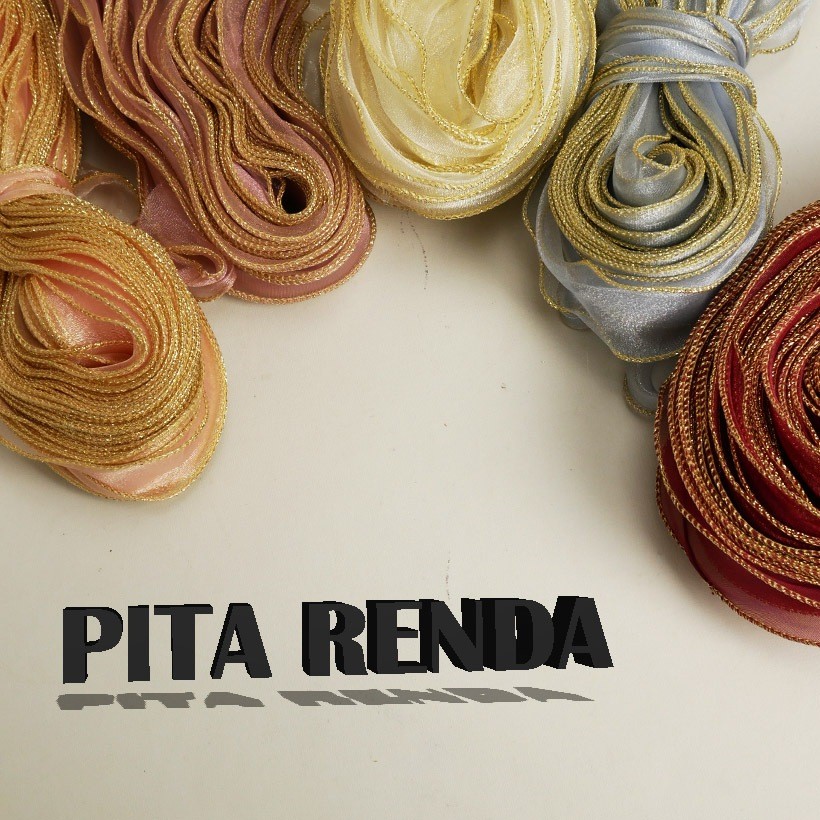 

(ATHENA) 1 Roll [ 5 Meter] Pita Fishtail 4cm Pita Korea Pita Renda Gelombang Ribbon Fishtail Pita Buket