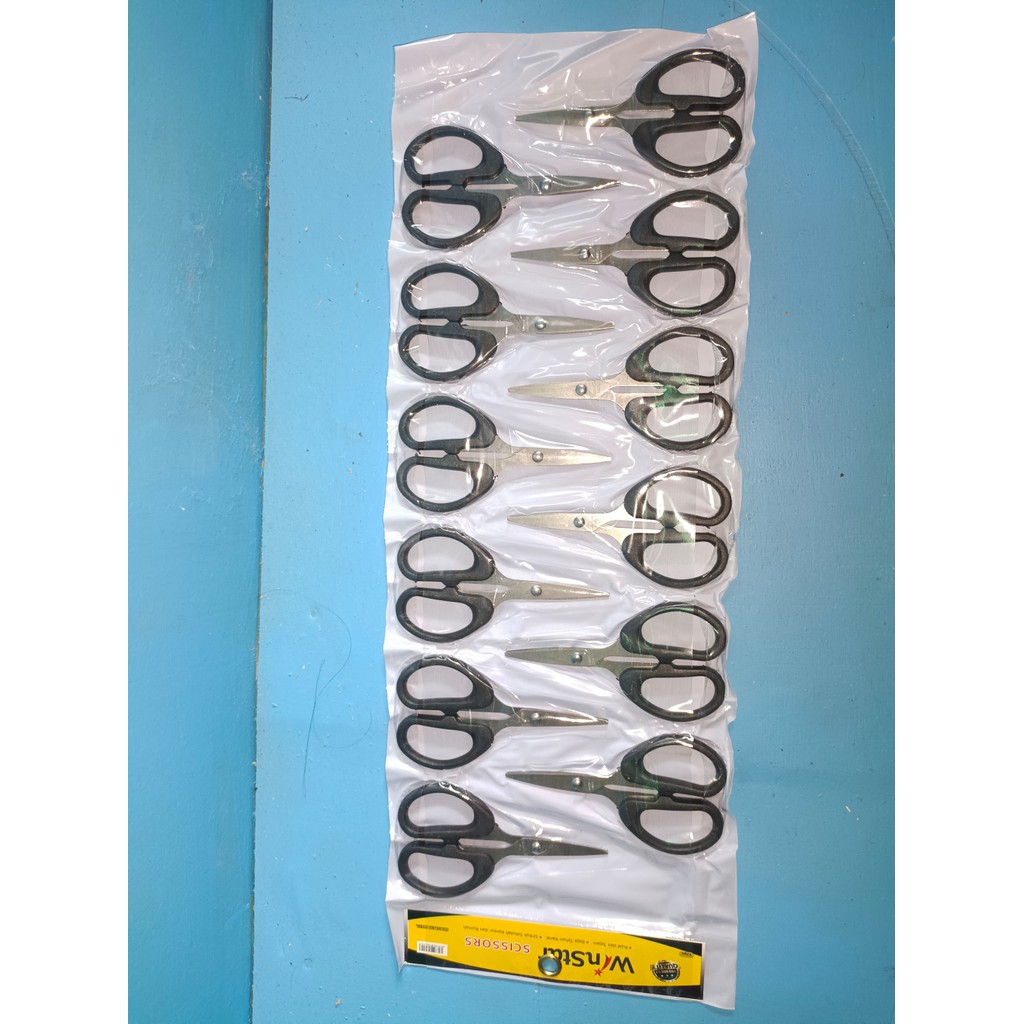 

Gunting Kecil Serbaguna Winstar 1 lusin (isi 12 pcs)