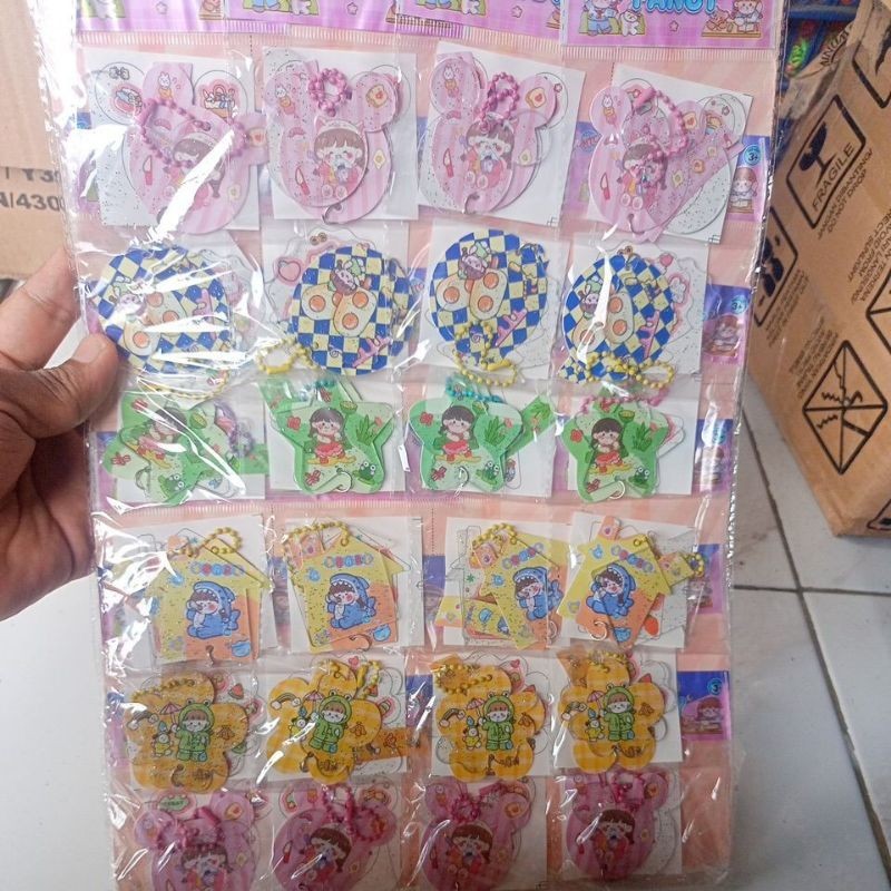 

1 PCS STIKER MOMO GANTUNGAN AKRILIK FANCY